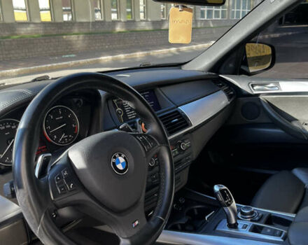 Чорний БМВ Х5, об'ємом двигуна 3 л та пробігом 250 тис. км за 24700 $, фото 9 на Automoto.ua