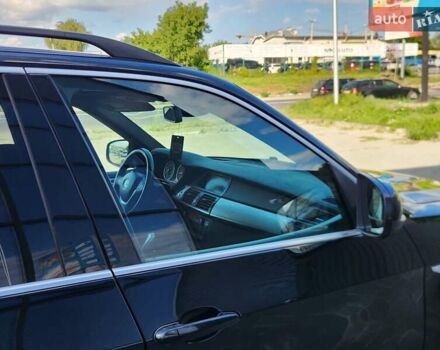 Чорний БМВ Х5, об'ємом двигуна 3 л та пробігом 218 тис. км за 17750 $, фото 63 на Automoto.ua