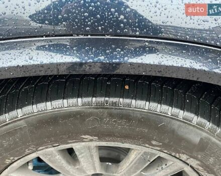 Черный БМВ Х5, объемом двигателя 3 л и пробегом 237 тыс. км за 17400 $, фото 14 на Automoto.ua