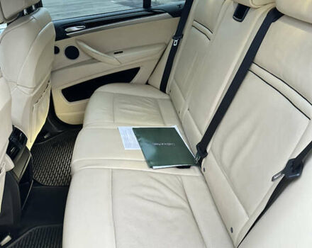 Чорний БМВ Х5, об'ємом двигуна 2.99 л та пробігом 235 тис. км за 21000 $, фото 19 на Automoto.ua