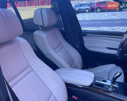 Чорний БМВ Х5, об'ємом двигуна 3 л та пробігом 311 тис. км за 17250 $, фото 48 на Automoto.ua