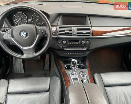 Чорний БМВ Х5, об'ємом двигуна 3 л та пробігом 180 тис. км за 22179 $, фото 4 на Automoto.ua