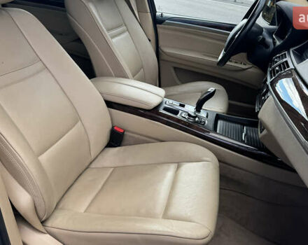 БМВ Х5 2012 в Дубно на Automoto.ua Черный БМВ Х5, объемом двигателя 3 л и пробегом 249 тыс. км за 16750 $, фото 28 на Automoto.ua