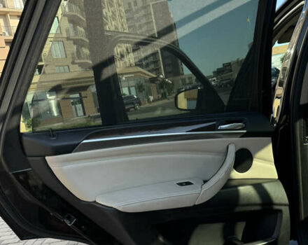 Черный БМВ Х5, объемом двигателя 3 л и пробегом 195 тыс. км за 15000 $, фото 9 на Automoto.ua