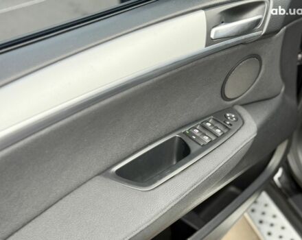 Черный БМВ Х5, объемом двигателя 3 л и пробегом 228 тыс. км за 13900 $, фото 8 на Automoto.ua
