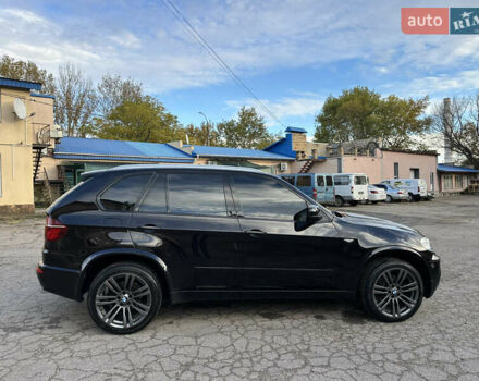 БМВ Х5 2012 в Николаеве на Automoto.ua Черный БМВ Х5, объемом двигателя 3 л и пробегом 299 тыс. км за 19500 $, фото 7 на Automoto.ua