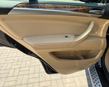 Черный БМВ Х5, объемом двигателя 3 л и пробегом 254 тыс. км за 18290 $, фото 14 на Automoto.ua