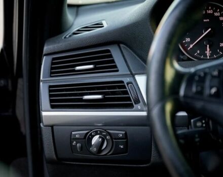 Черный БМВ Х5, объемом двигателя 3 л и пробегом 187 тыс. км за 4000 $, фото 9 на Automoto.ua