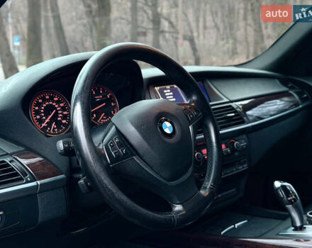 Черный БМВ Х5, объемом двигателя 2.98 л и пробегом 137 тыс. км за 9999 $, фото 13 на Automoto.ua