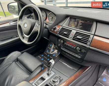 Чорний БМВ Х5, об'ємом двигуна 4.39 л та пробігом 171 тис. км за 15700 $, фото 32 на Automoto.ua