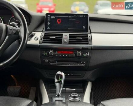 Чорний БМВ Х5, об'ємом двигуна 3 л та пробігом 350 тис. км за 18500 $, фото 45 на Automoto.ua