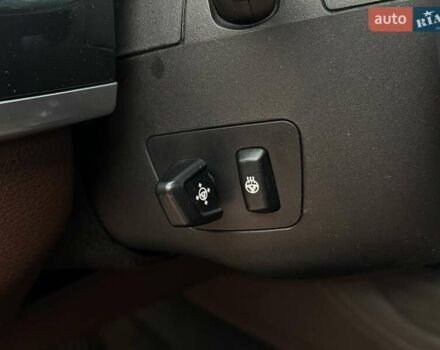 Чорний БМВ Х5, об'ємом двигуна 3 л та пробігом 126 тис. км за 31000 $, фото 30 на Automoto.ua