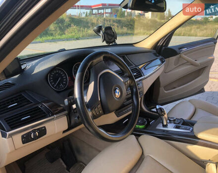 Черный БМВ Х5, объемом двигателя 2.98 л и пробегом 340 тыс. км за 12900 $, фото 9 на Automoto.ua