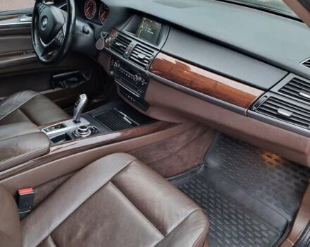 Чорний БМВ Х5, об'ємом двигуна 3 л та пробігом 286 тис. км за 17800 $, фото 15 на Automoto.ua