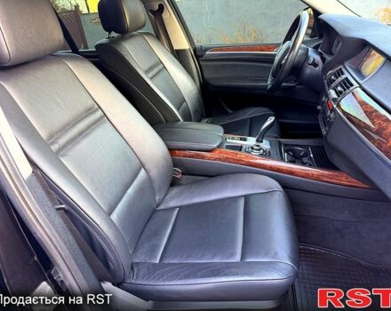 Черный БМВ Х5, объемом двигателя 3 л и пробегом 165 тыс. км за 15500 $, фото 7 на Automoto.ua