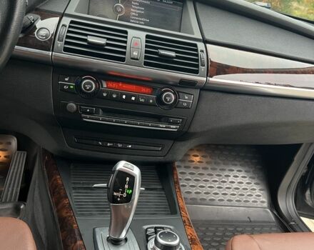 Черный БМВ Х5, объемом двигателя 3 л и пробегом 228 тыс. км за 14850 $, фото 6 на Automoto.ua