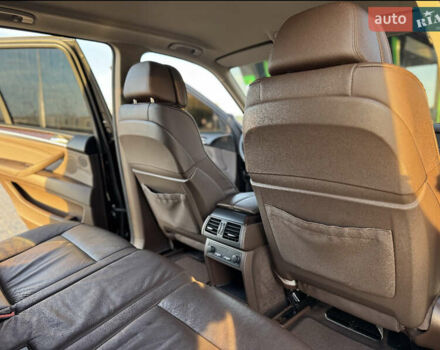 Черный БМВ Х5, объемом двигателя 3 л и пробегом 180 тыс. км за 20500 $, фото 15 на Automoto.ua