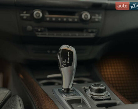 Чорний БМВ Х5, об'ємом двигуна 2.99 л та пробігом 300 тис. км за 15700 $, фото 24 на Automoto.ua