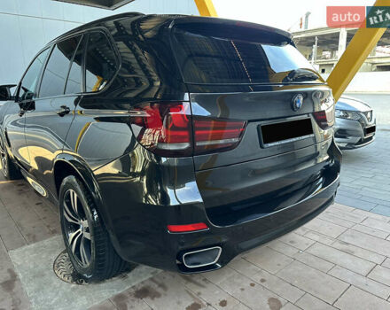 Черный БМВ Х5, объемом двигателя 2.99 л и пробегом 210 тыс. км за 30500 $, фото 19 на Automoto.ua