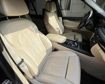 БМВ Х5 2013 в Днепре (Днепропетровске) на Automoto.ua Черный БМВ Х5, объемом двигателя 4.39 л и пробегом 118 тыс. км за 26300 $, фото 32 на Automoto.ua