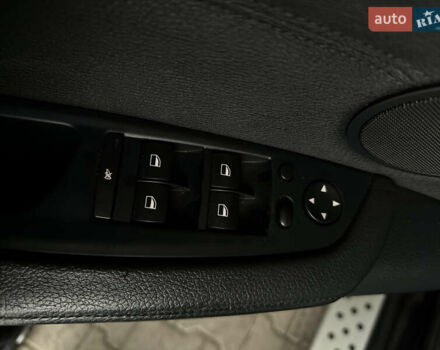 Черный БМВ Х5, объемом двигателя 2.98 л и пробегом 250 тыс. км за 15500 $, фото 15 на Automoto.ua