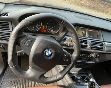 Черный БМВ Х5, объемом двигателя 3 л и пробегом 307 тыс. км за 13500 $, фото 6 на Automoto.ua