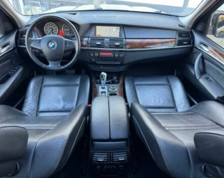 Чорний БМВ Х5, об'ємом двигуна 3 л та пробігом 81 тис. км за 9000 $, фото 7 на Automoto.ua