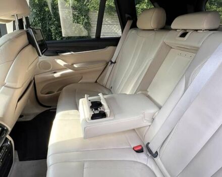 БМВ Х5 2013 в Днепре (Днепропетровске) на Automoto.ua Черный БМВ Х5, объемом двигателя 4.39 л и пробегом 118 тыс. км за 26300 $, фото 17 на Automoto.ua