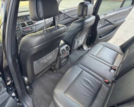 Черный БМВ Х5, объемом двигателя 4.4 л и пробегом 87 тыс. км за 4450 $, фото 9 на Automoto.ua