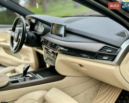 Черный БМВ Х5, объемом двигателя 2.99 л и пробегом 237 тыс. км за 27700 $, фото 14 на Automoto.ua