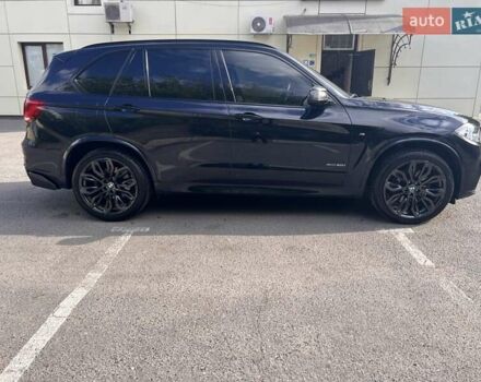 БМВ Х5 2013 в Днепре (Днепропетровске) на Automoto.ua Черный БМВ Х5, объемом двигателя 4.39 л и пробегом 118 тыс. км за 26300 $, фото 4 на Automoto.ua