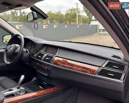Чорний БМВ Х5, об'ємом двигуна 2.98 л та пробігом 241 тис. км за 16900 $, фото 22 на Automoto.ua