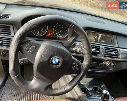 Чорний БМВ Х5, об'ємом двигуна 2.98 л та пробігом 300 тис. км за 13500 $, фото 9 на Automoto.ua
