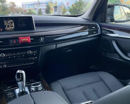 Черный БМВ Х5, объемом двигателя 3 л и пробегом 198 тыс. км за 25000 $, фото 16 на Automoto.ua