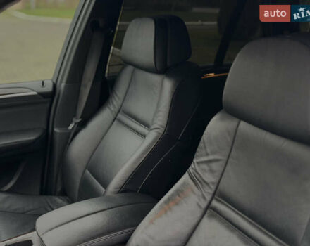 Чорний БМВ Х5, об'ємом двигуна 2.99 л та пробігом 300 тис. км за 15700 $, фото 23 на Automoto.ua