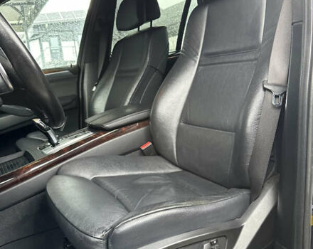 Черный БМВ Х5, объемом двигателя 2.98 л и пробегом 250 тыс. км за 15500 $, фото 17 на Automoto.ua