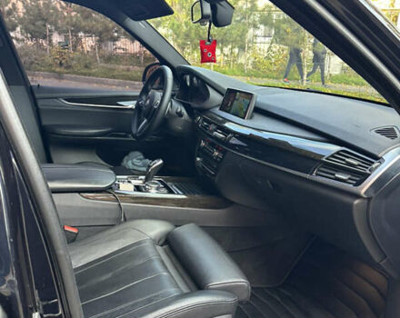 Чорний БМВ Х5, об'ємом двигуна 2.99 л та пробігом 170 тис. км за 32499 $, фото 55 на Automoto.ua