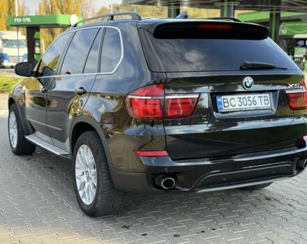 Черный БМВ Х5, объемом двигателя 3 л и пробегом 250 тыс. км за 16500 $, фото 5 на Automoto.ua