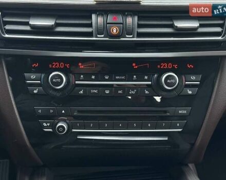 Чорний БМВ Х5, об'ємом двигуна 3 л та пробігом 126 тис. км за 31000 $, фото 23 на Automoto.ua