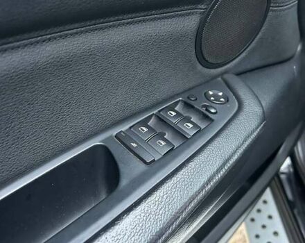 Черный БМВ Х5, объемом двигателя 3 л и пробегом 204 тыс. км за 21900 $, фото 26 на Automoto.ua