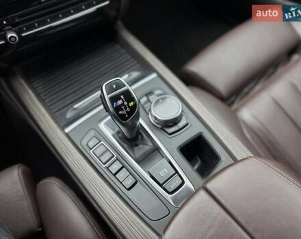 Чорний БМВ Х5, об'ємом двигуна 3 л та пробігом 126 тис. км за 31000 $, фото 25 на Automoto.ua