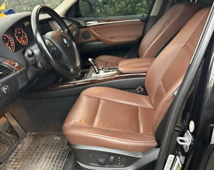 Чорний БМВ Х5, об'ємом двигуна 2.99 л та пробігом 262 тис. км за 17000 $, фото 5 на Automoto.ua