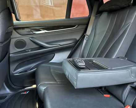 Чорний БМВ Х5, об'ємом двигуна 2.99 л та пробігом 170 тис. км за 32499 $, фото 40 на Automoto.ua