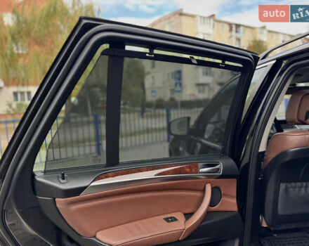 Черный БМВ Х5, объемом двигателя 2.98 л и пробегом 180 тыс. км за 15500 $, фото 20 на Automoto.ua