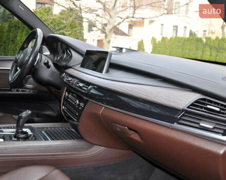 Чорний БМВ Х5, об'ємом двигуна 4.39 л та пробігом 129 тис. км за 26800 $, фото 39 на Automoto.ua