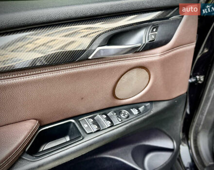 Черный БМВ Х5, объемом двигателя 3 л и пробегом 235 тыс. км за 29950 $, фото 16 на Automoto.ua