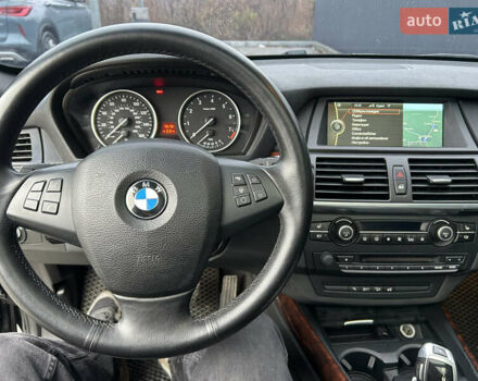Черный БМВ Х5, объемом двигателя 2.99 л и пробегом 298 тыс. км за 14500 $, фото 4 на Automoto.ua