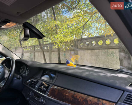 Чорний БМВ Х5, об'ємом двигуна 2.99 л та пробігом 262 тис. км за 17000 $, фото 11 на Automoto.ua