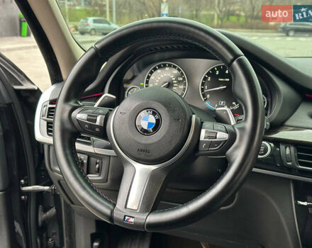 Чорний БМВ Х5, об'ємом двигуна 2.98 л та пробігом 230 тис. км за 21999 $, фото 26 на Automoto.ua