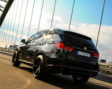 Черный БМВ Х5, объемом двигателя 2.99 л и пробегом 300 тыс. км за 28000 $, фото 4 на Automoto.ua